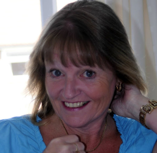 Lynne Moore Photo 19