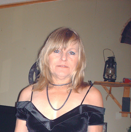 Annette Clark Photo 20