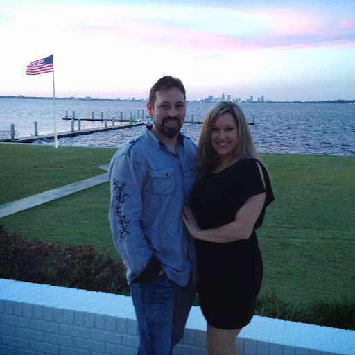 Jennifer Woodson Photo 38