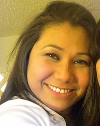 Victoria Martinez Photo 15
