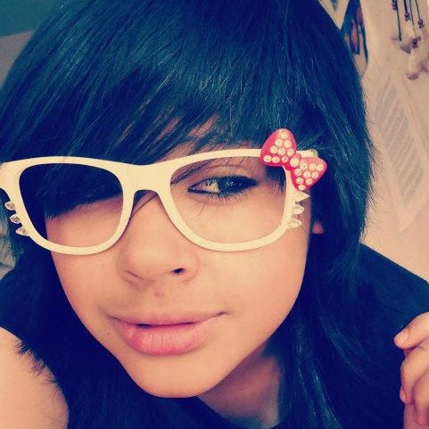 Vivian Gomez Photo 34