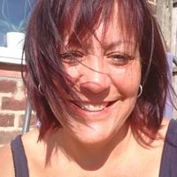 Lucy Hopkins Photo 44