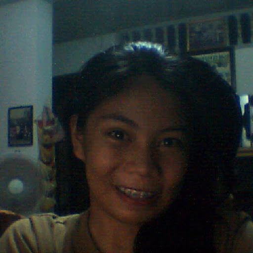 Victoria Villanueva Photo 14