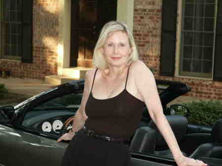 Laura Simpson Photo 41