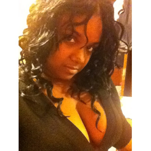 Heather Rich Photo 36