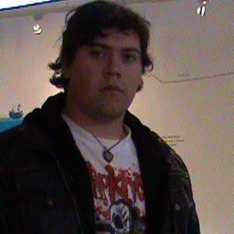 Jose Mena Photo 31