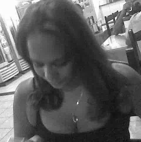 Regina Cruz Photo 16