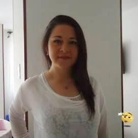 Angela Quintero Photo 30