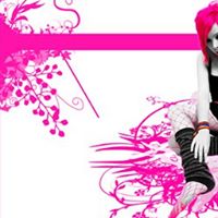 Lori Robles Photo 24