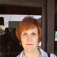 Christine Holmes Photo 16