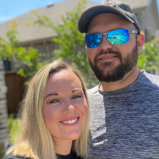 April Bentley Photo 10