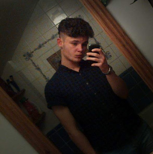 Daniel Tate Photo 20