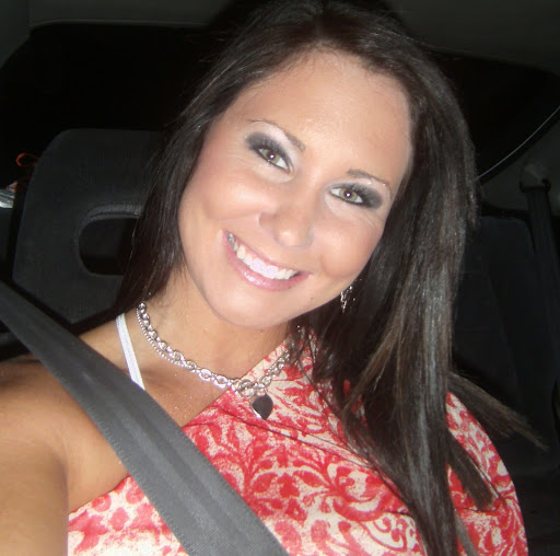 Julie Elder Photo 23