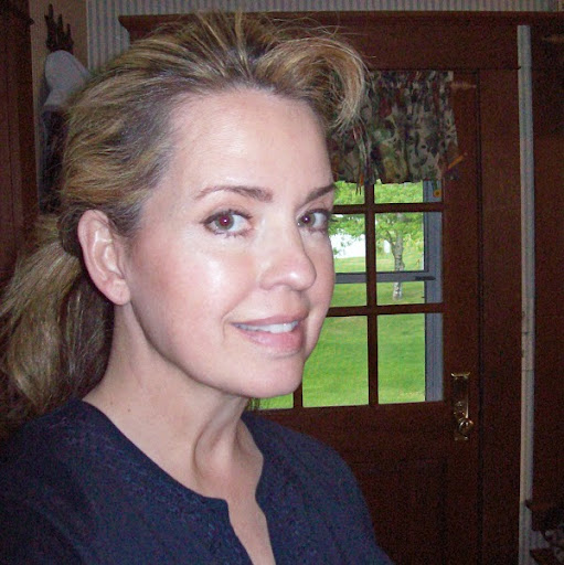Kathleen Hamilton Photo 8