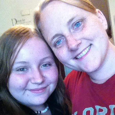 Vicki Martinez Photo 12