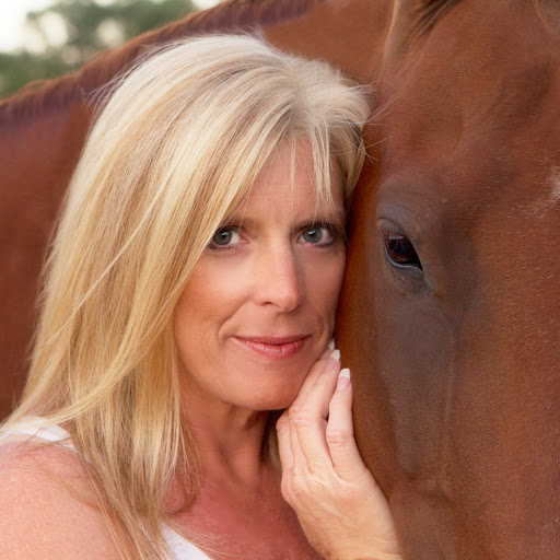 Catherine Reese Photo 17