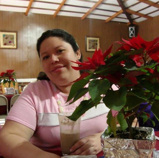 Jacqueline Palacios Photo 22