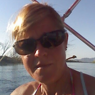 Dianna Phillips Photo 11