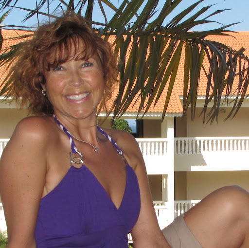 April Waters Photo 19