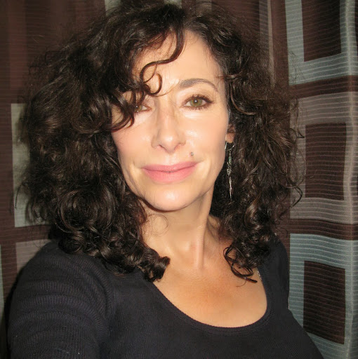 Annie Burke Photo 16