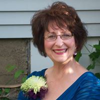 Gloria Fitzpatrick Photo 22