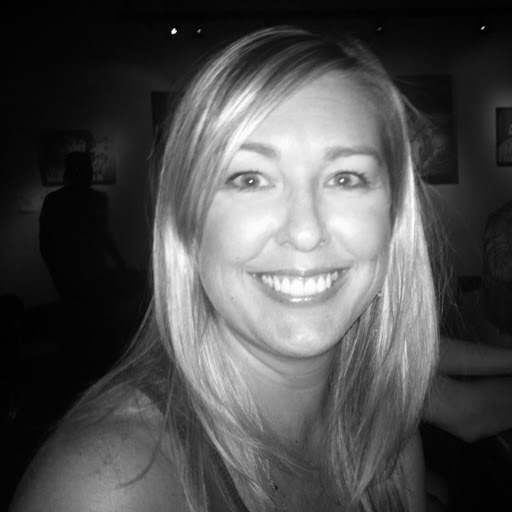 Emily Robbins Photo 23