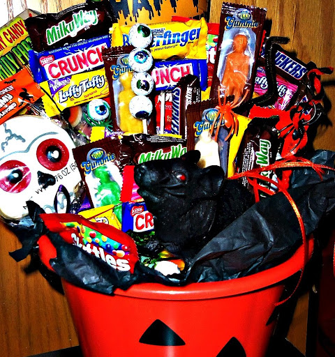 Chelsea Brown Photo 31