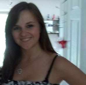 Sarah Clayton Photo 29