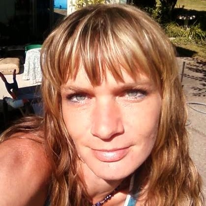 Traci Myers Photo 18