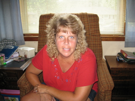 Barbara Phillips Photo 42