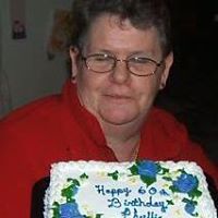 Phyllis Yates Photo 14