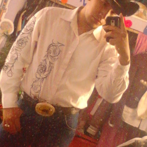Juan Colunga Photo 17