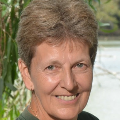 Barbara Connor Photo 22