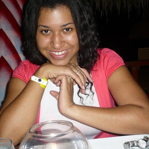 Isabel Martinez Photo 24