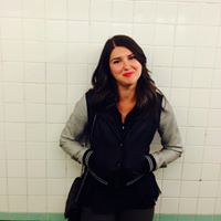 Elizabeth Malloy Photo 17