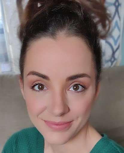 Jessica Clements Photo 8