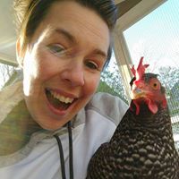 Julie Lundy Photo 17