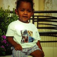 Michael Vela Photo 20