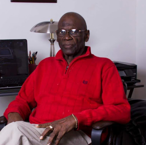 Robert Rhymes Photo 16