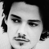 Edward Caron Photo 10