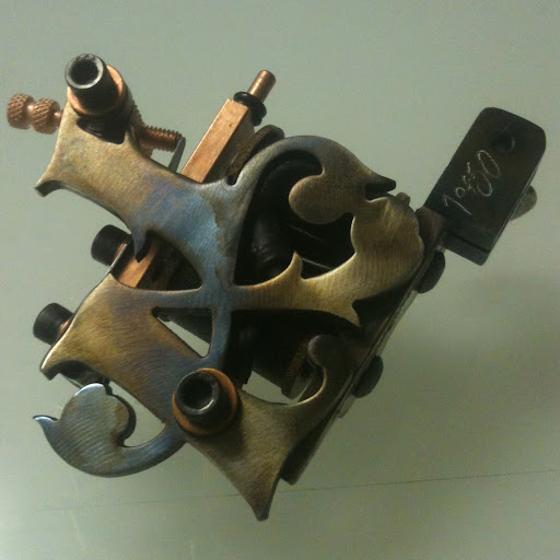 Jerry Alvarez Photo 21