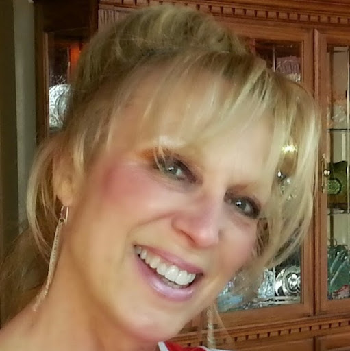 Pamela Wood Photo 9