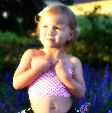 Andrea Black Photo 23