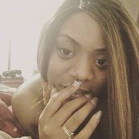 Simone Moore Photo 21