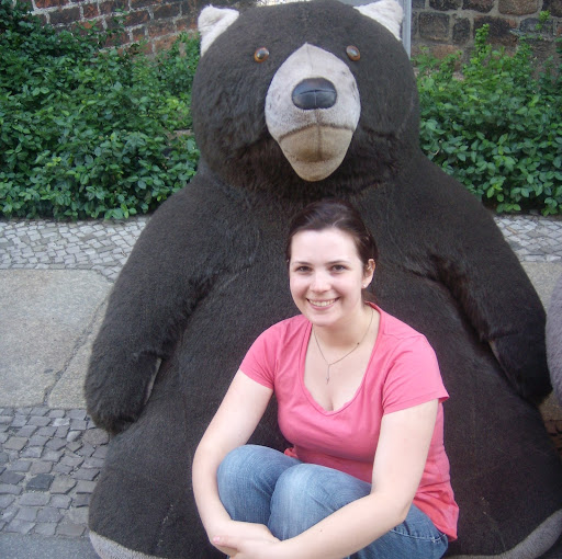 Elizabeth Ewing Photo 10