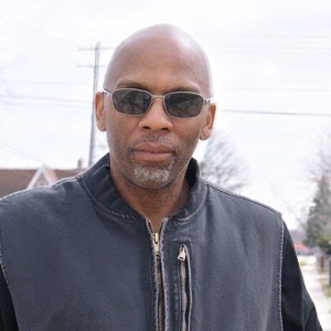 Darryl Thomas Photo 23