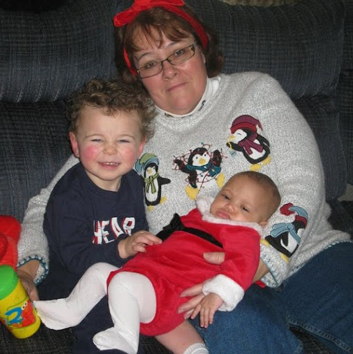 Debra Groves Photo 1