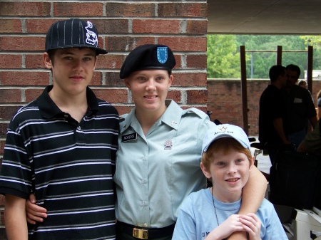 Tina Barnes Photo 24