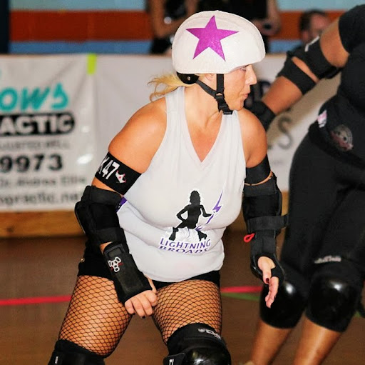 Shelley Griffin Photo 17