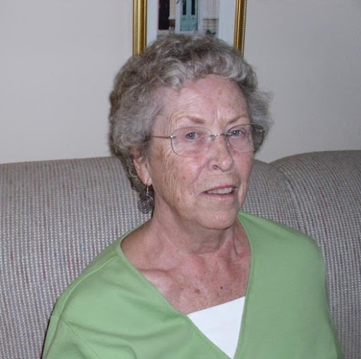 Betty Hamilton Photo 8